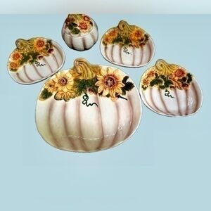 Vintage Country Road Pumpkin pottery